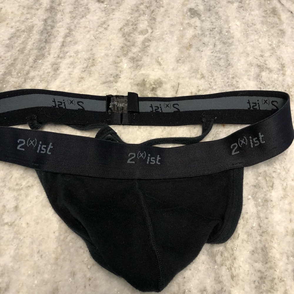 2xist Y-back Thong - Picture 1 of 2